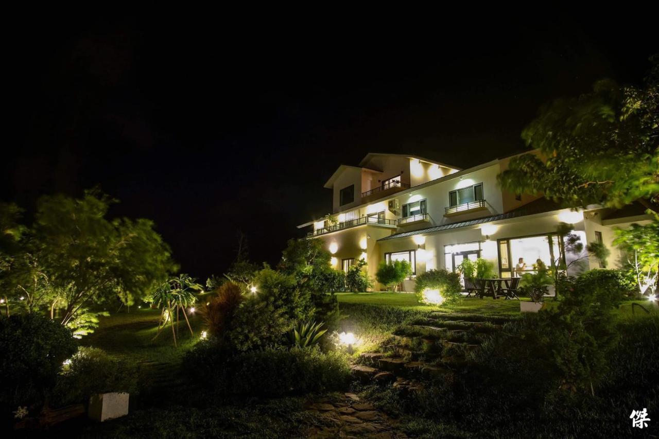 有棵樹特色民宿the Tree Hengchun Exterior photo